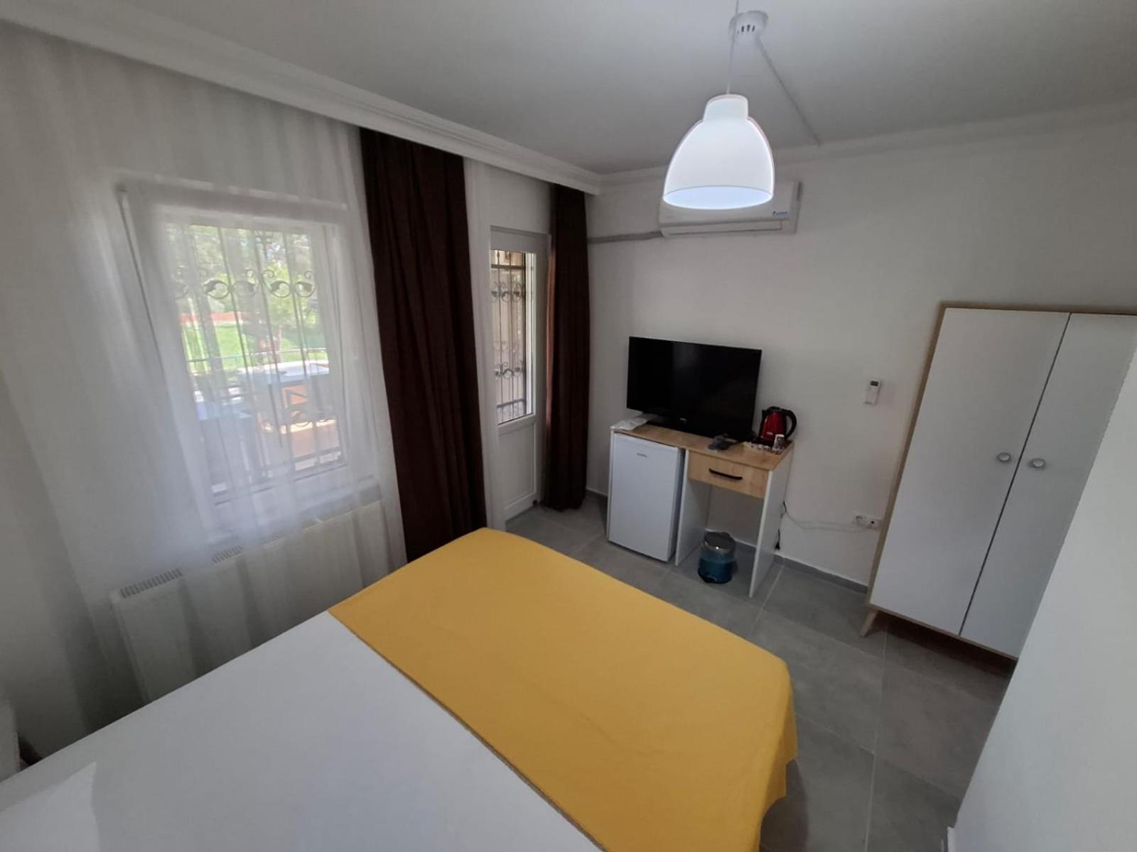 Evim Palace Oeren Bagian luar foto