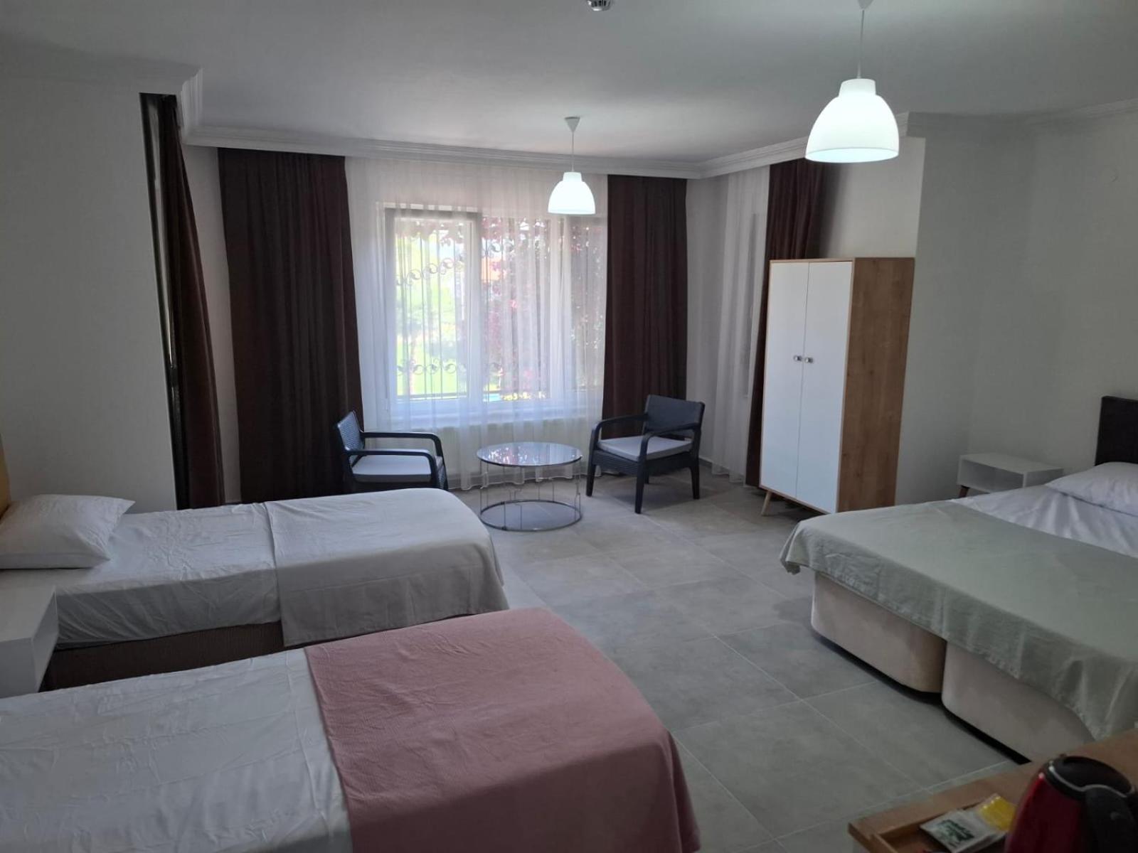 Evim Palace Oeren Bagian luar foto